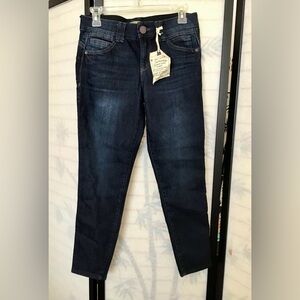 Democracy brand dark skinny jeans